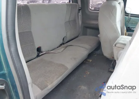 1997 Ford F-150 Lariat/Xl/Xlt z USA, uszkodzony, nr VIN 1FTDX1868VNA02813